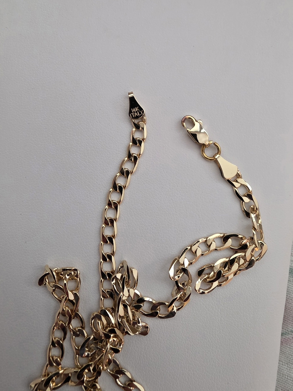 14K Italian Gold 24" Figaro Chain Necklace - Polished Gold